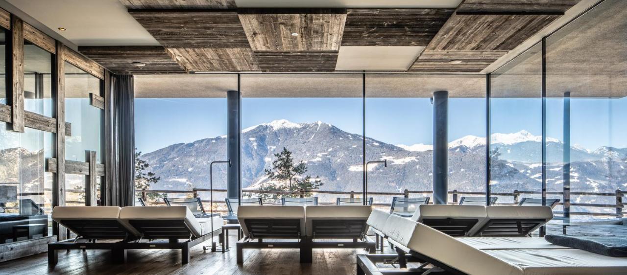 My Arbor - Dolomites Hotell Bressanone Eksteriør bilde The interior of the airport