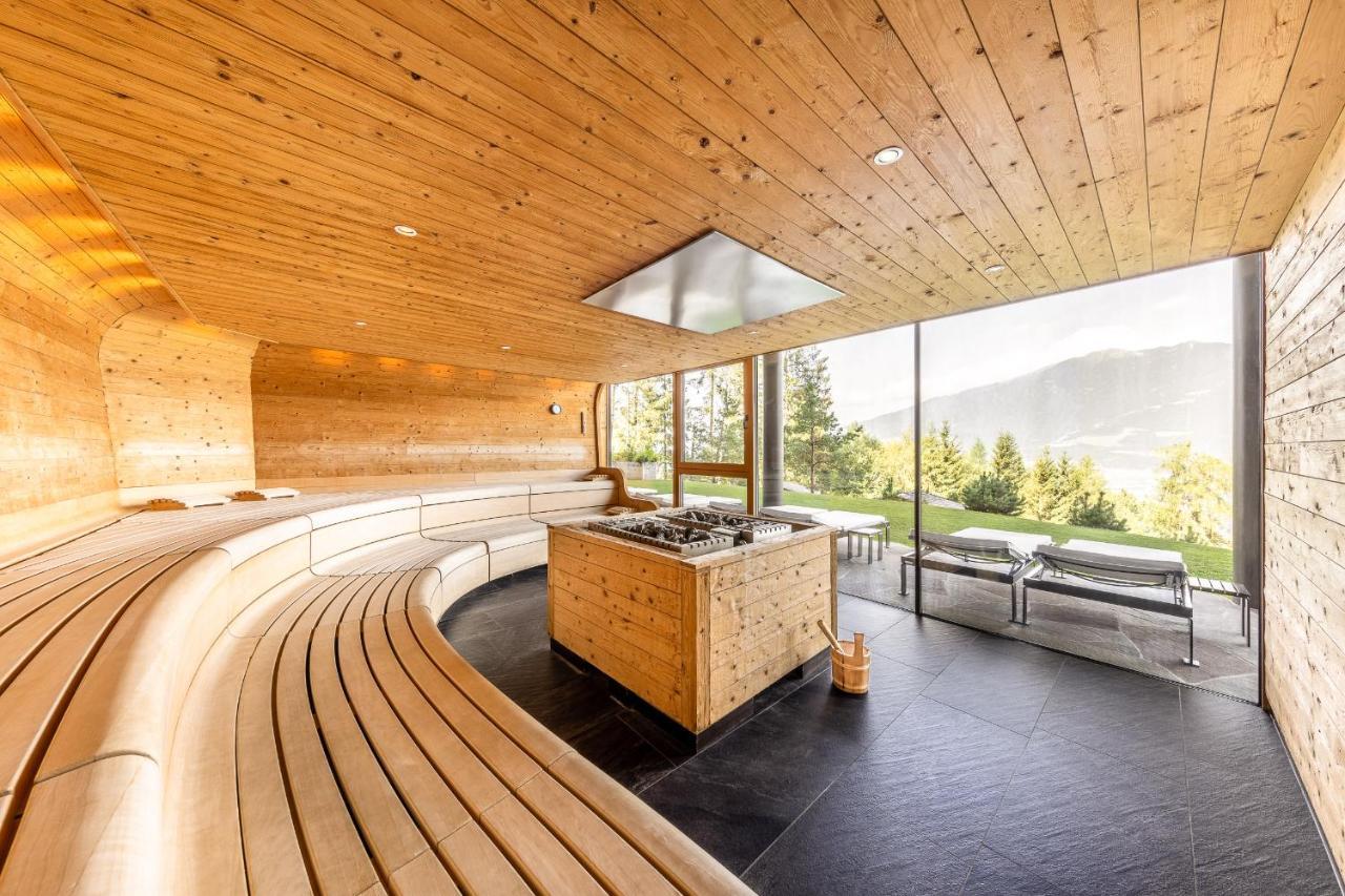 My Arbor - Dolomites Hotell Bressanone Eksteriør bilde The interior of the Swiss Pavilion