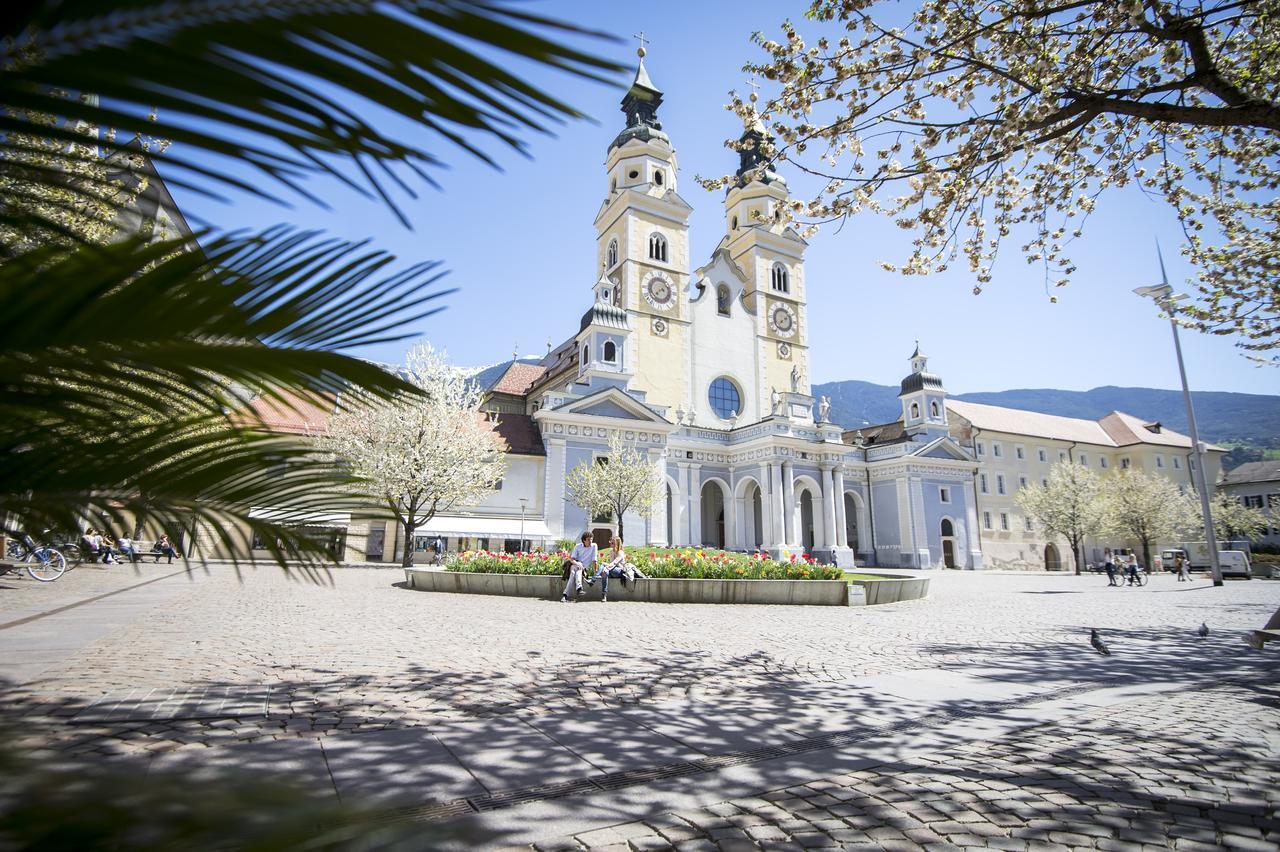 My Arbor - Dolomites Hotell Bressanone Eksteriør bilde The Cathedral of the Assumption of the Virgin Mary